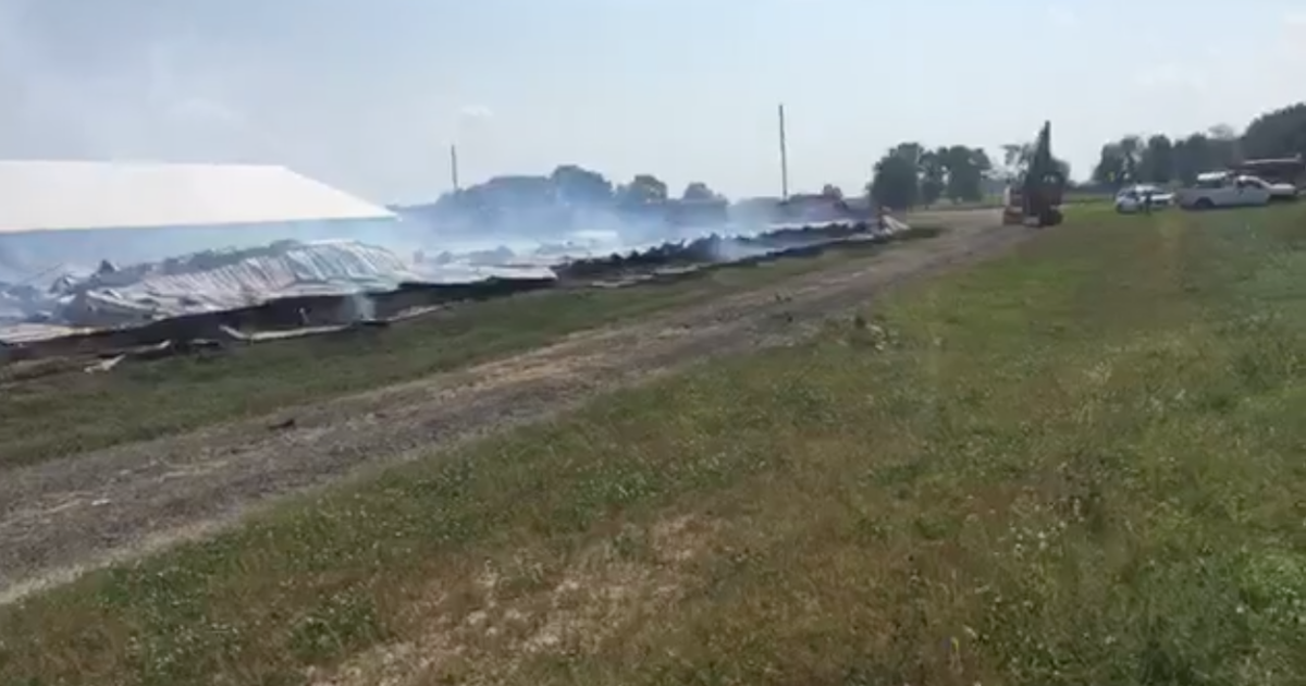 Multiple crews respond to chicken farm fire in NE Ohio